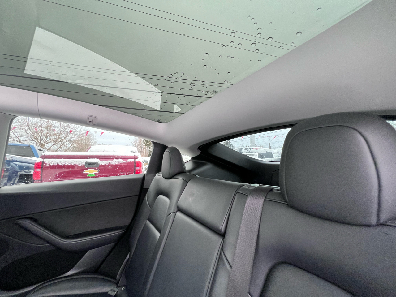 Tesla Model Y Long Range RWD *Ltd Avail* 2024