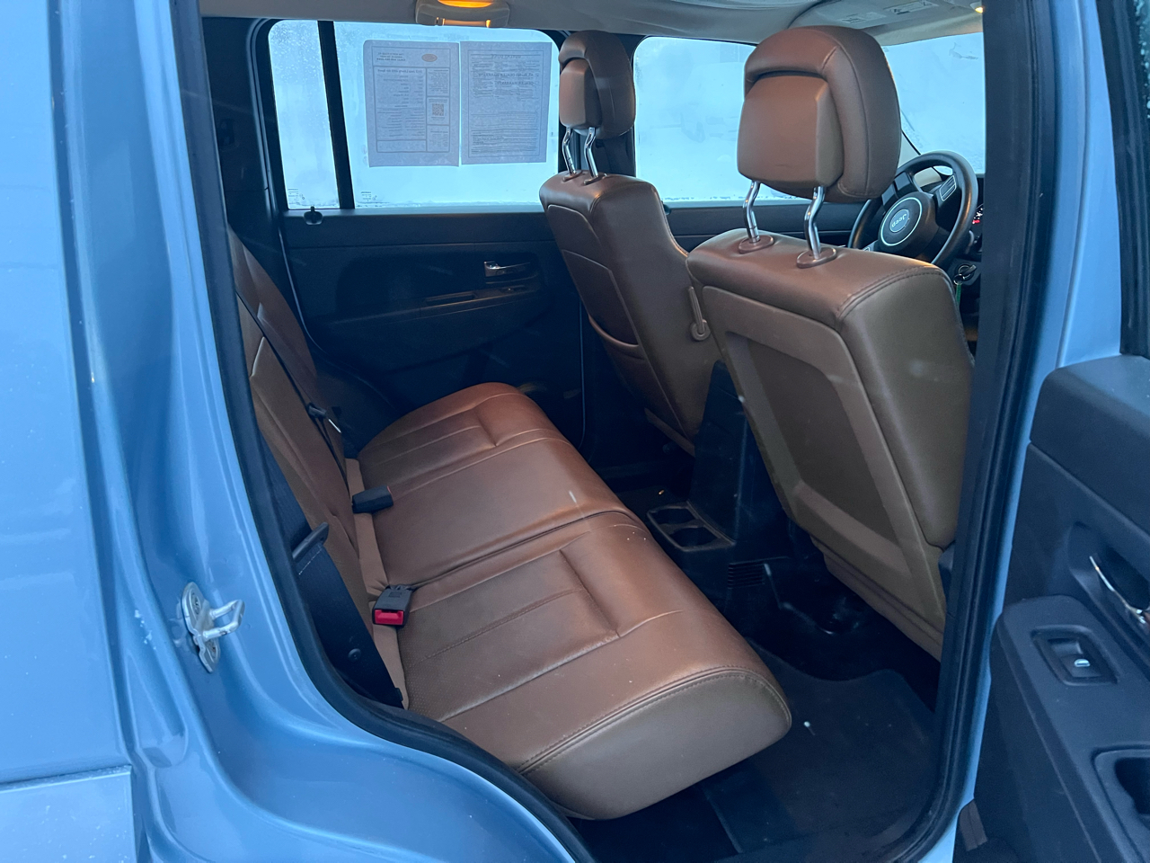 Jeep Liberty 4WD 4dr Sport 2012