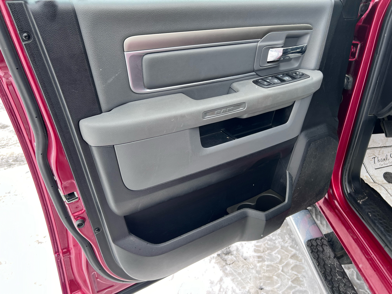 RAM 1500 4WD Quad Cab 140.5" Big Horn 2014