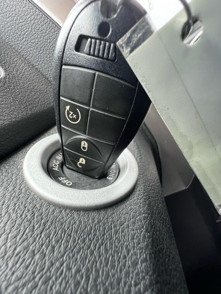 RAM 1500 4WD Quad Cab 140.5" Big Horn 2014