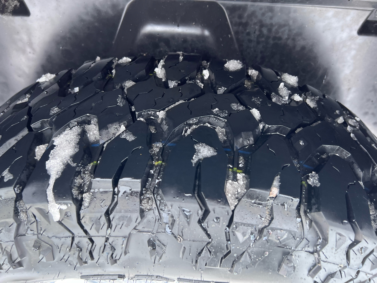 RAM 1500 4WD Quad Cab 140.5" Big Horn 2014