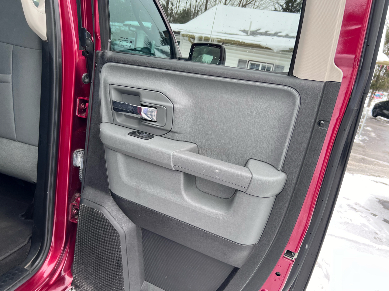 RAM 1500 4WD Quad Cab 140.5" Big Horn 2014