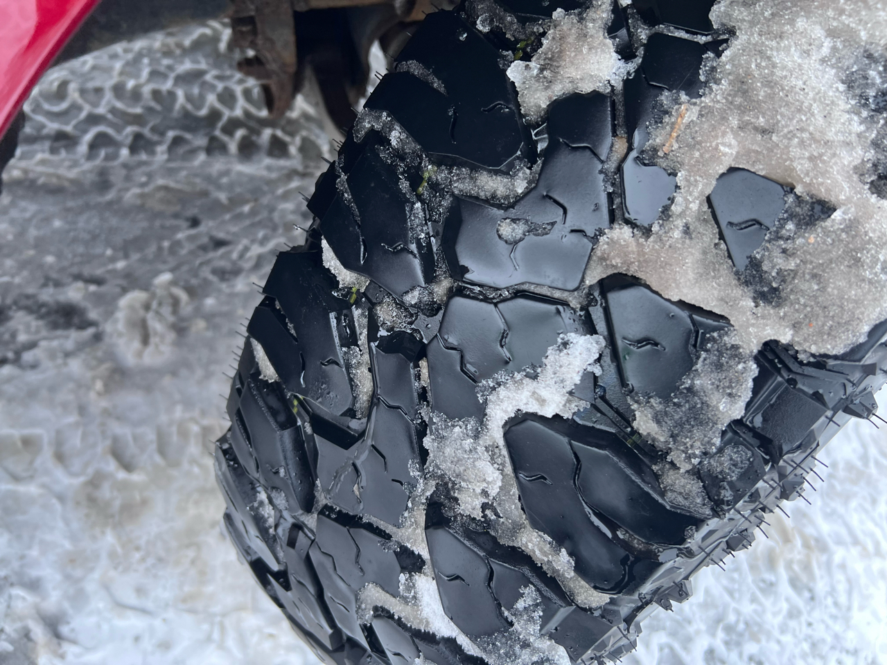 RAM 1500 4WD Quad Cab 140.5" Big Horn 2014