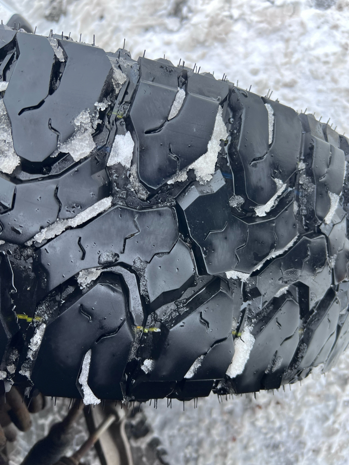 RAM 1500 4WD Quad Cab 140.5" Big Horn 2014