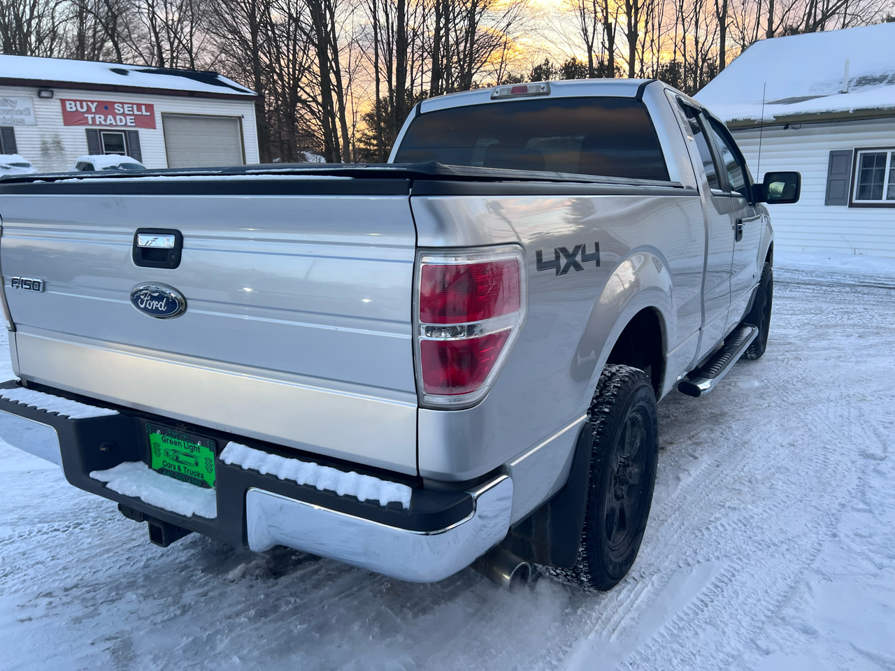 Ford F-150 4WD SuperCab 145" Lariat 2011
