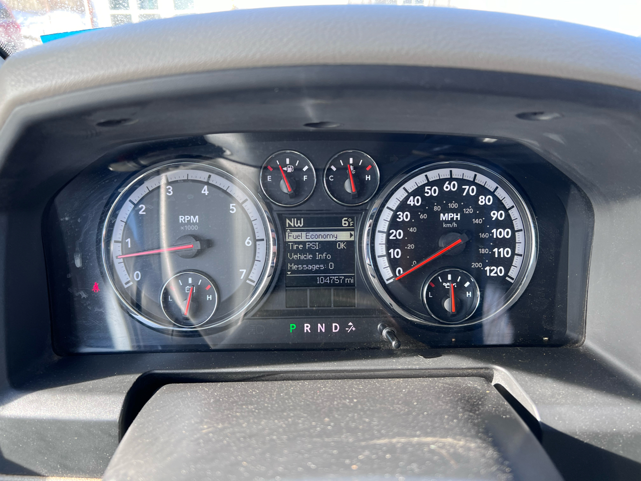 RAM 1500 4WD Quad Cab 140.5" Big Horn 2012