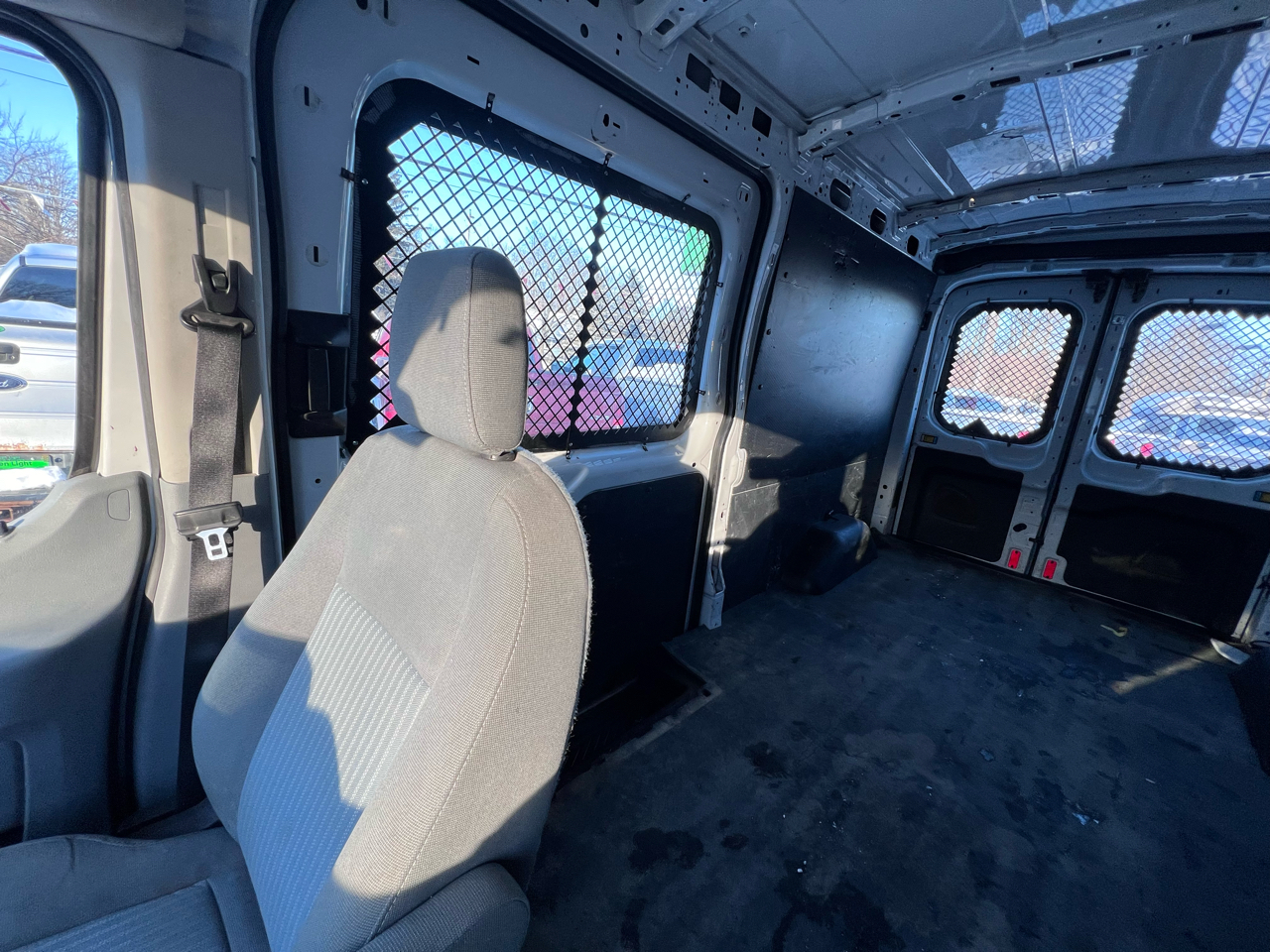 Ford Transit Cargo Van T-350 148" Med Rf 9500 GVWR Sliding RH Dr 2015