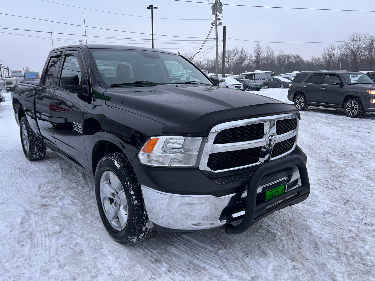 RAM 1500 4WD Quad Cab 140.5" Tradesman 2013