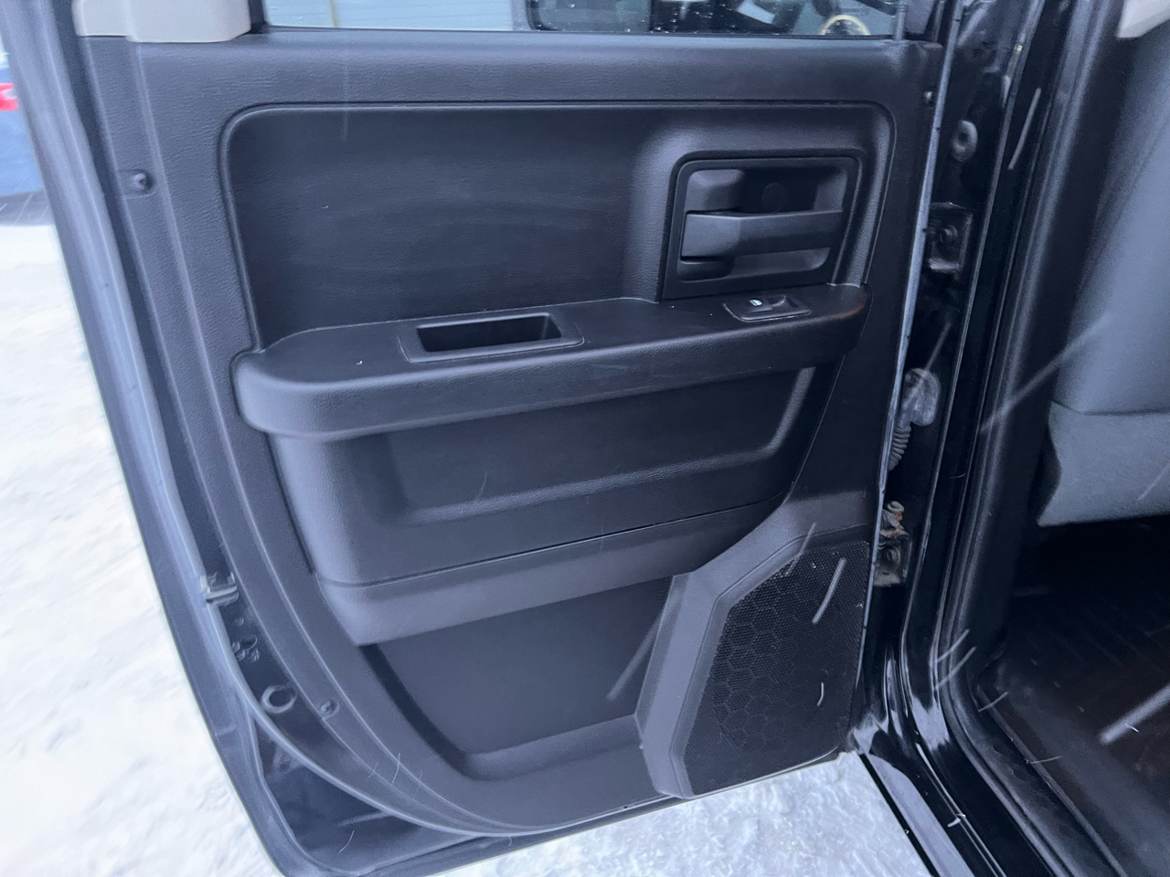 RAM 1500 4WD Quad Cab 140.5" Tradesman 2013