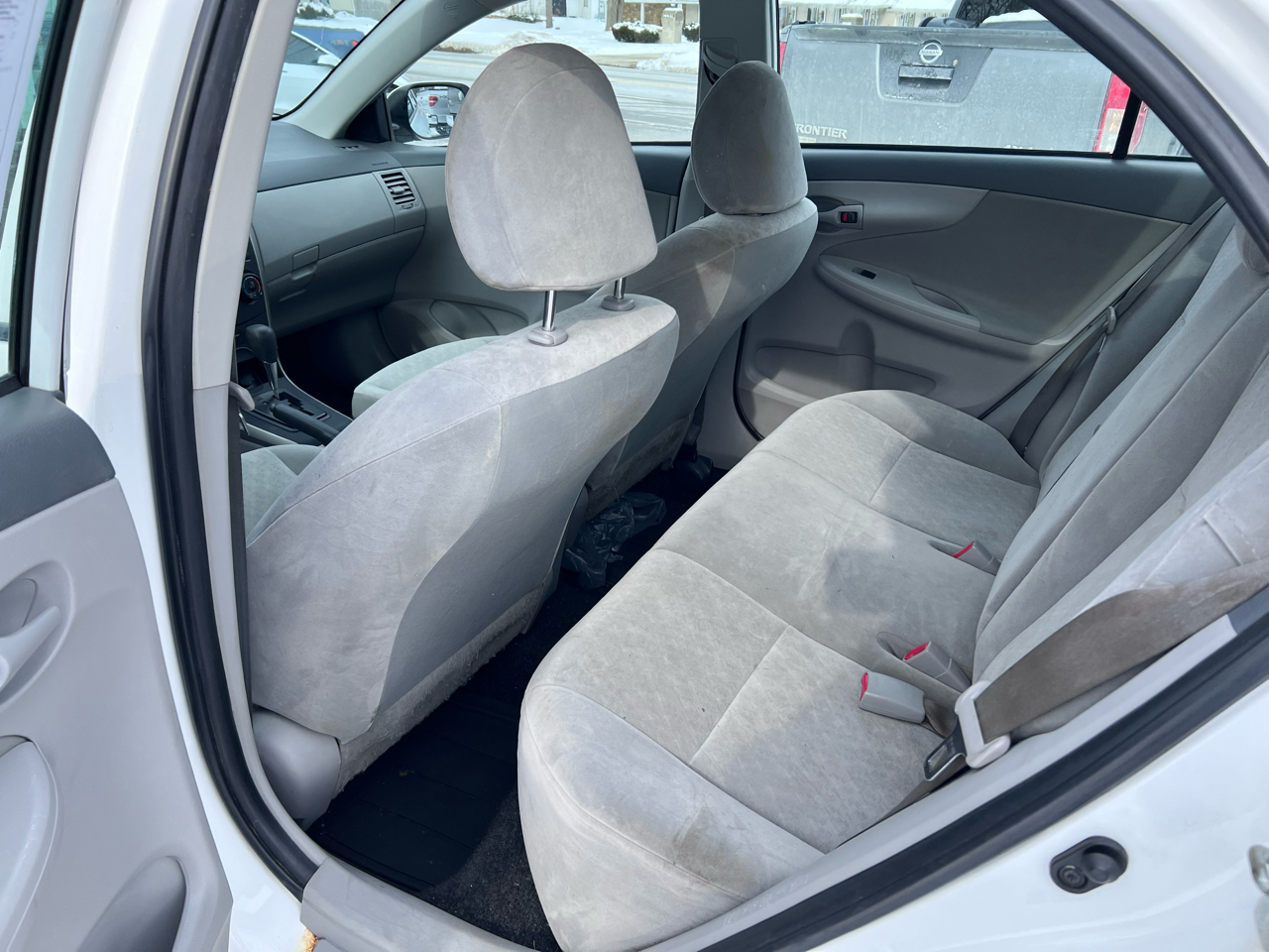 Toyota Corolla 4dr Sdn Auto LE Special Edition (Natl) 2009