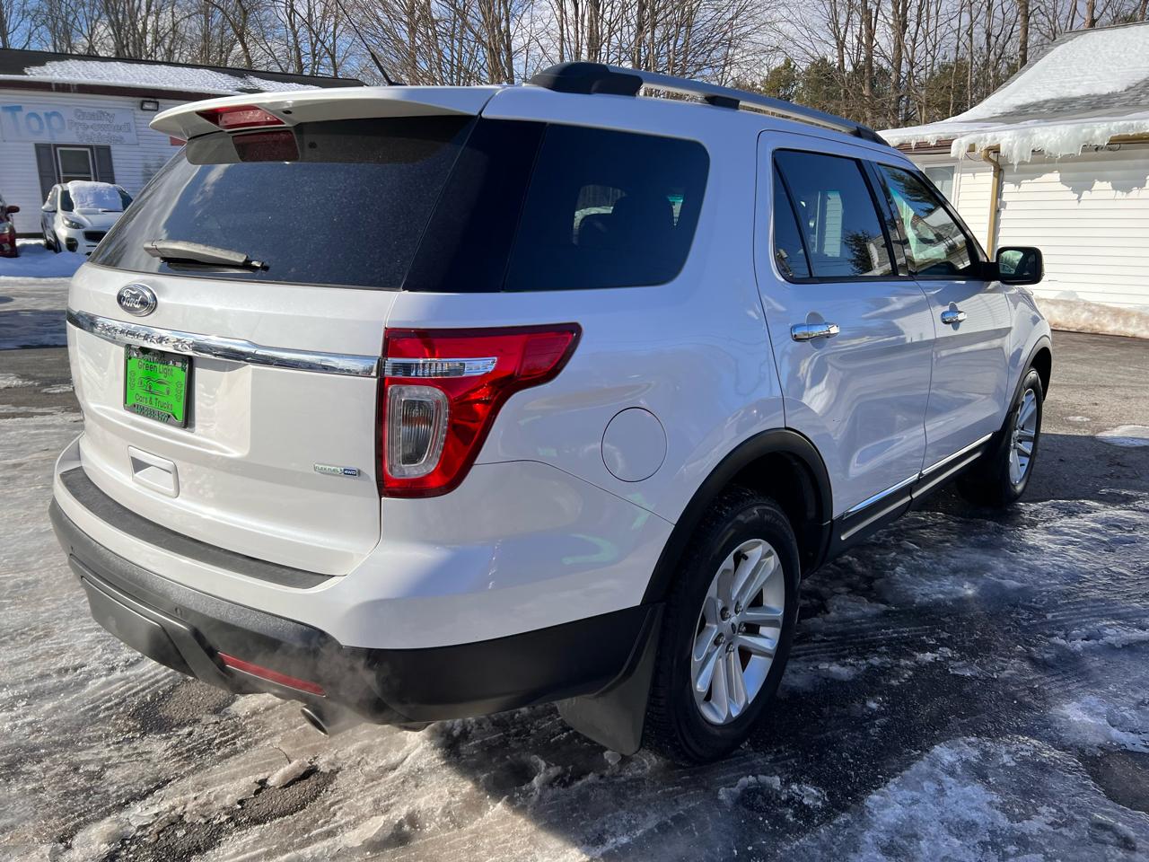 Ford Explorer XLT 4WD 2013