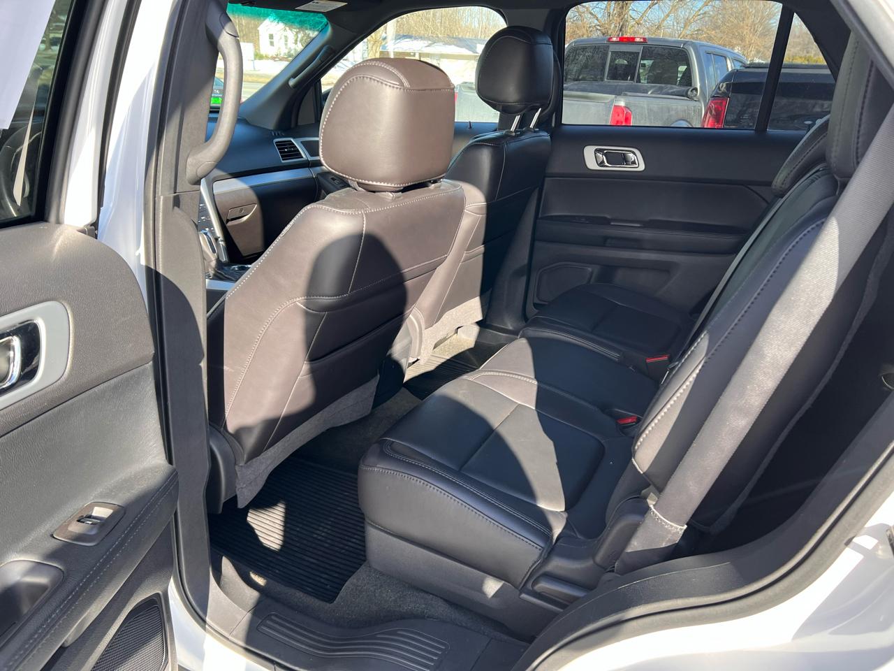 Ford Explorer XLT 4WD 2013