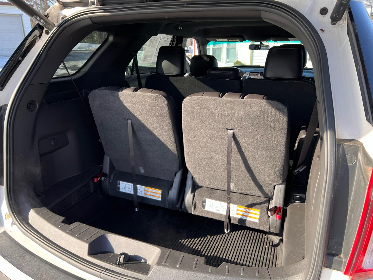 Ford Explorer XLT 4WD 2013