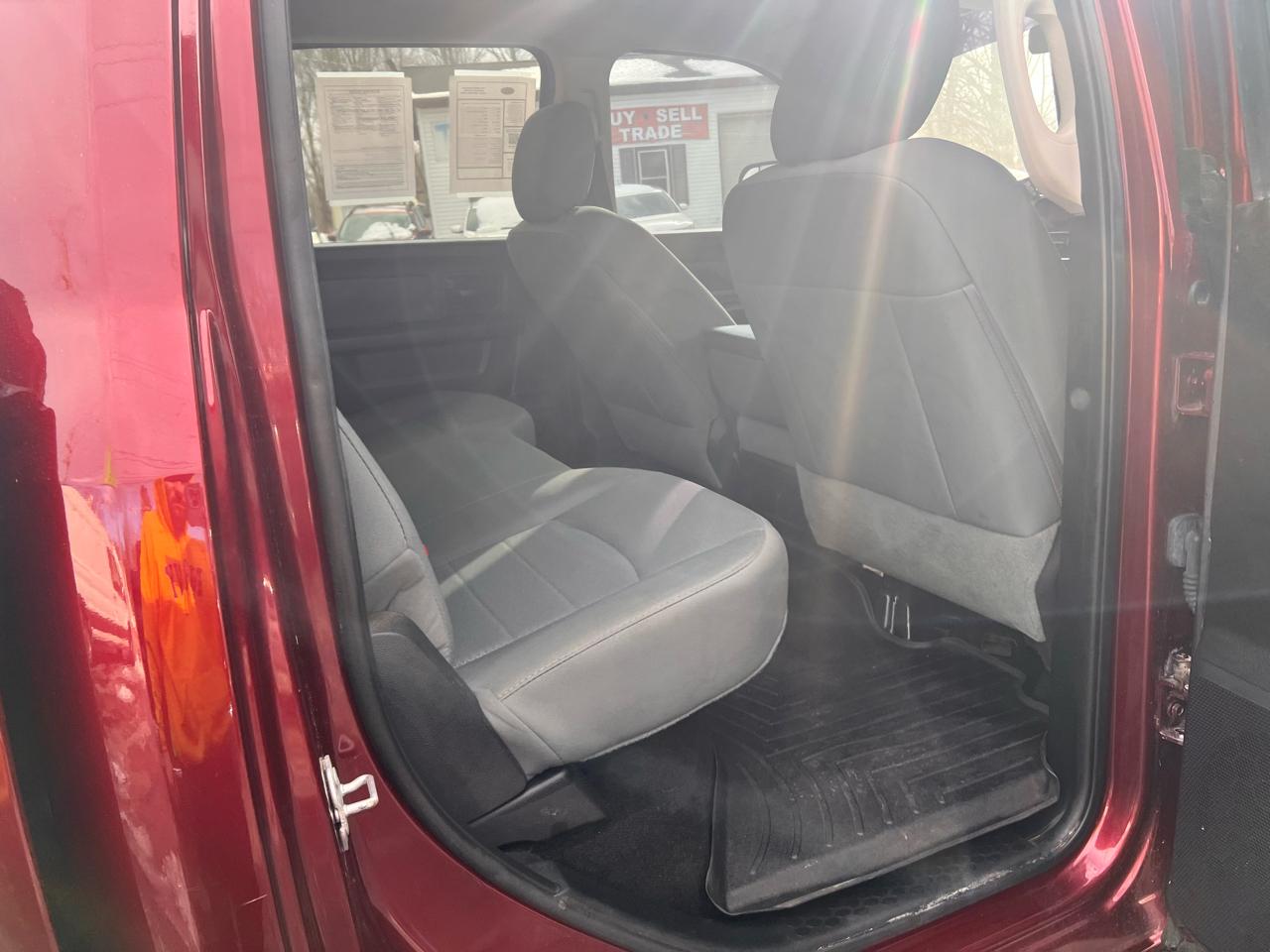 RAM 2500 4WD Crew Cab 149" Tradesman 2016