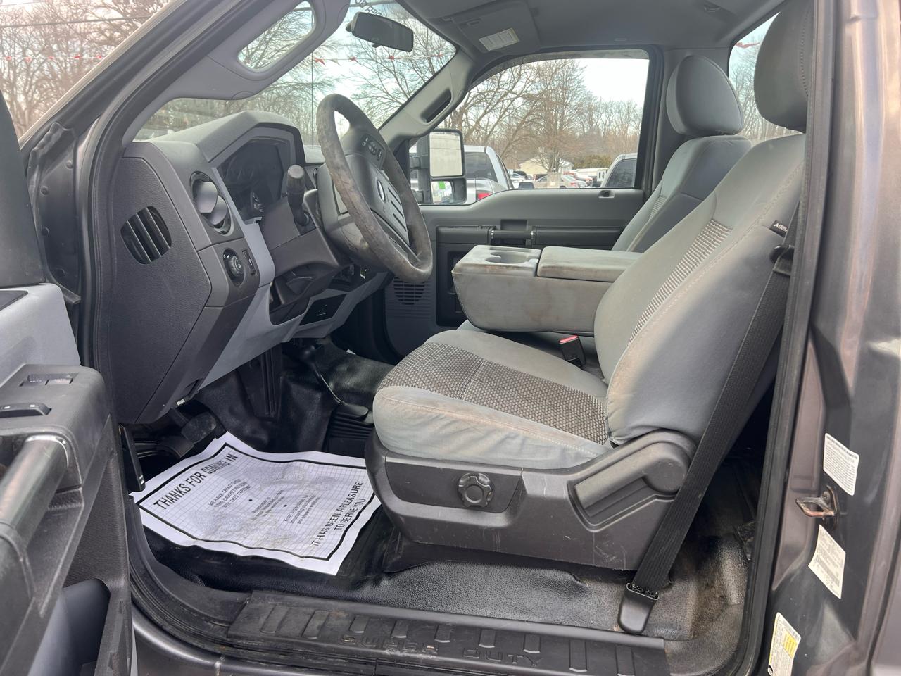 Ford Super Duty F-350 SRW 4WD Reg Cab 137" XLT 2014