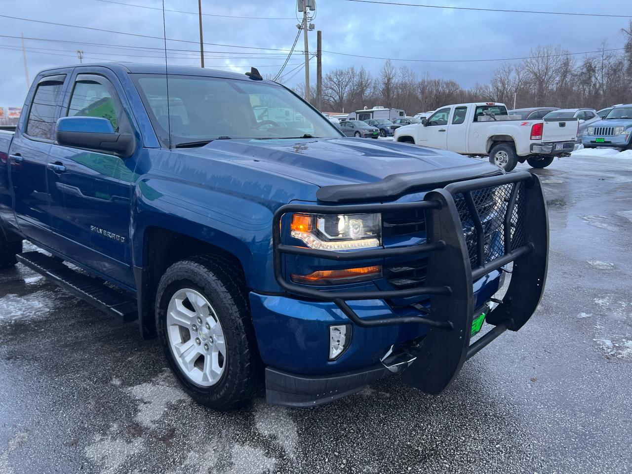 Chevrolet Silverado 1500 4WD Double Cab 143.5" LT w/2LT 2018