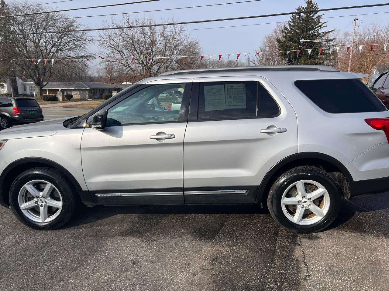 Ford Explorer 4WD 4dr XLT 2016