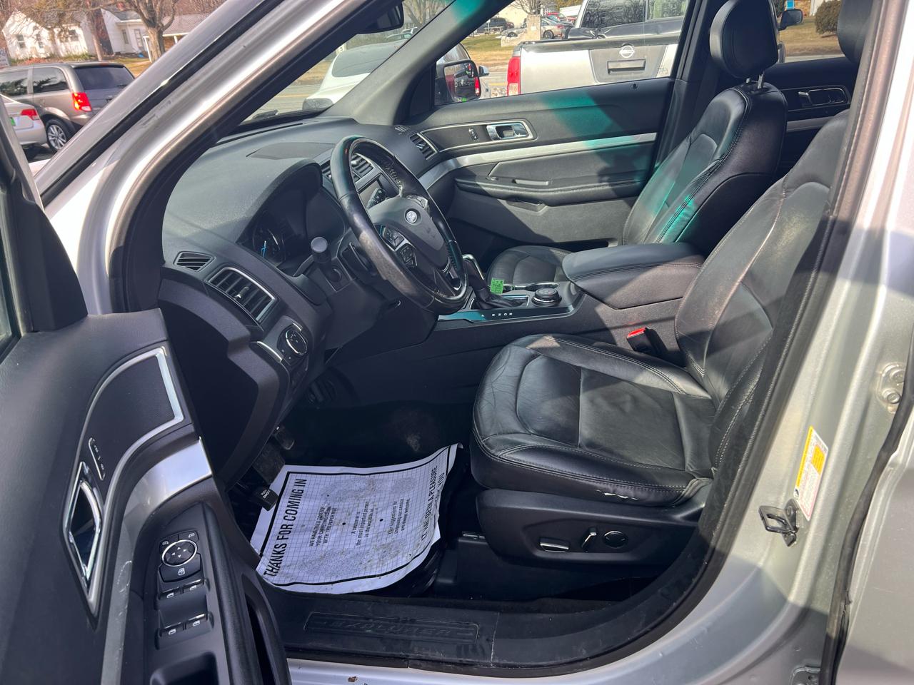 Ford Explorer 4WD 4dr XLT 2016