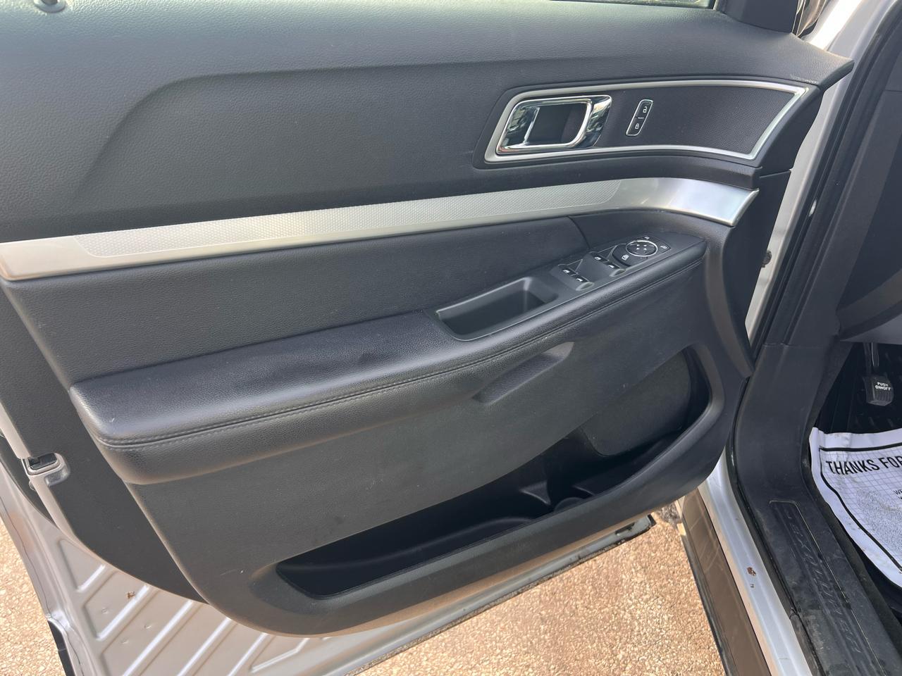 Ford Explorer 4WD 4dr XLT 2016