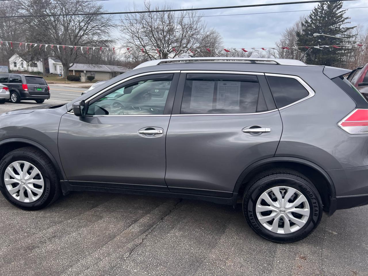 Nissan Rogue AWD 4dr S 2016