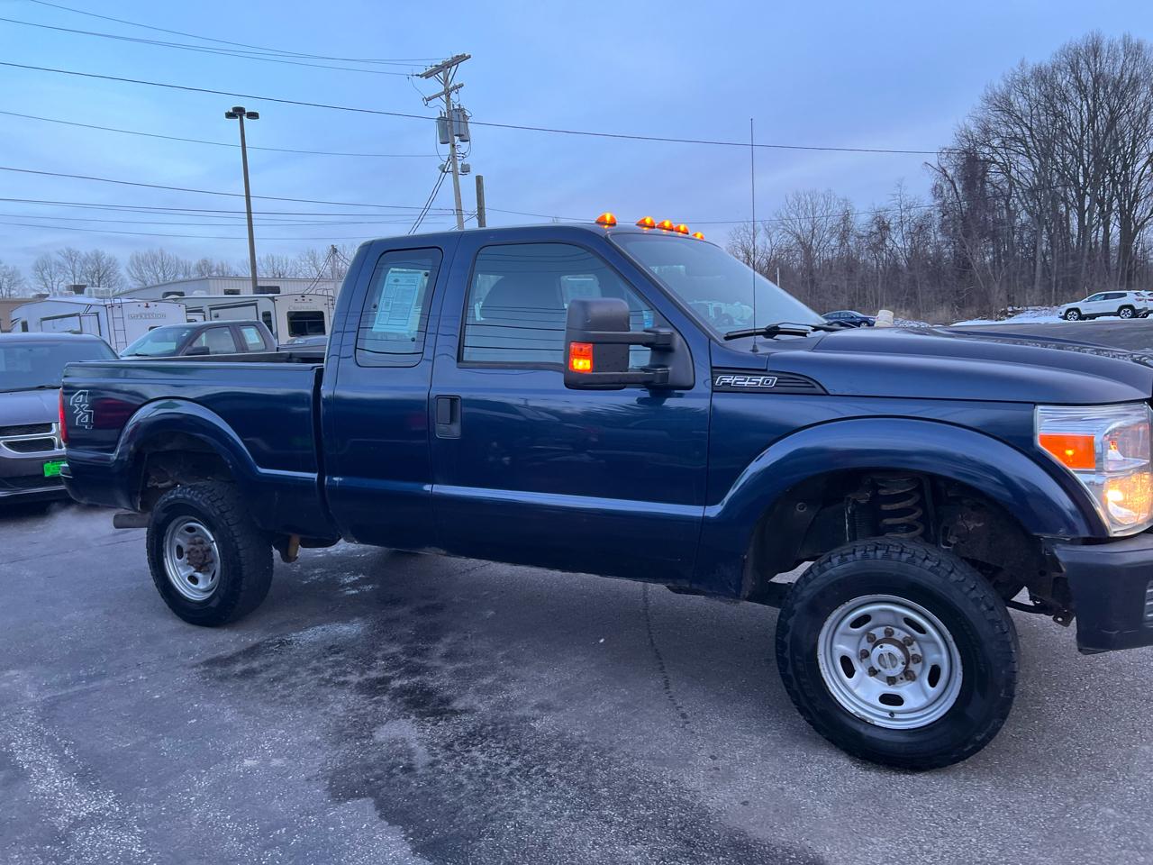 Ford Super Duty F-250 SRW 4WD SuperCab 142" Lariat 2015