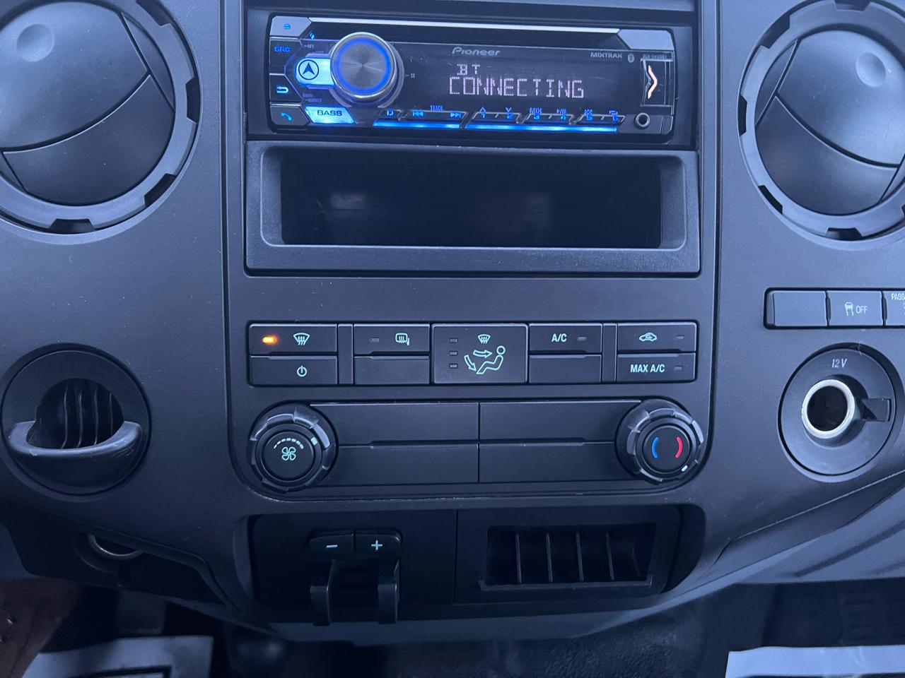 Ford Super Duty F-250 SRW 4WD SuperCab 142" Lariat 2015