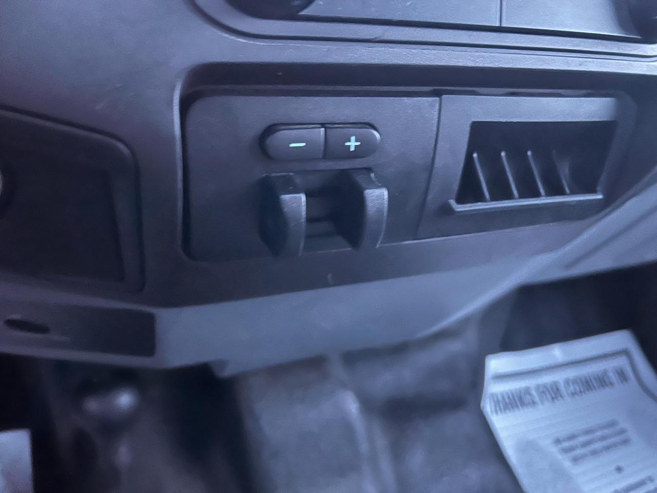 Ford Super Duty F-250 SRW 4WD SuperCab 142" Lariat 2015