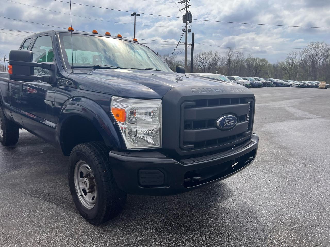 Ford Super Duty F-250 SRW 4WD SuperCab 142" Lariat 2015