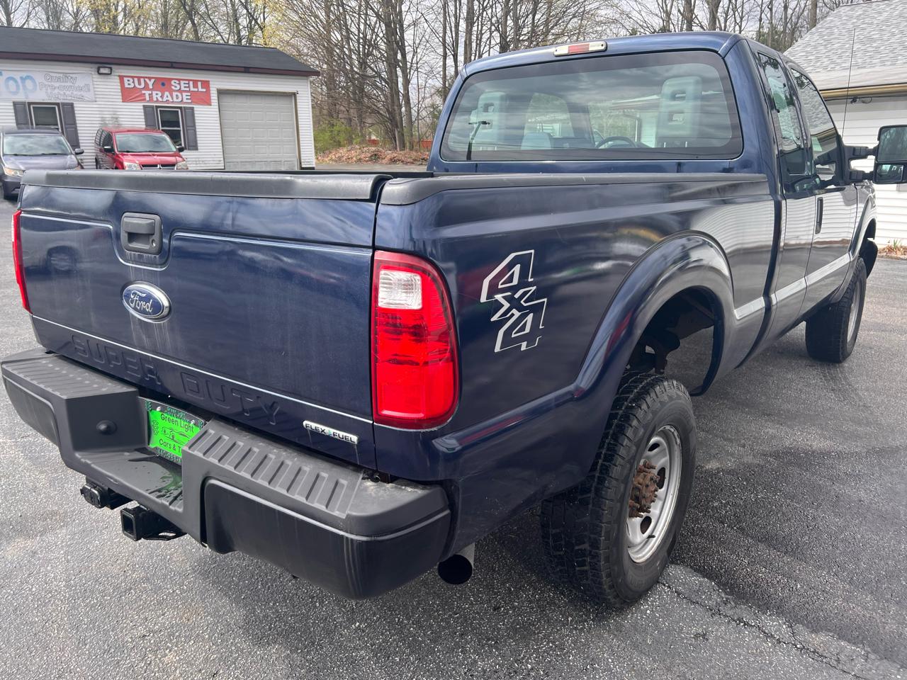 Ford Super Duty F-250 SRW 4WD SuperCab 142" Lariat 2015