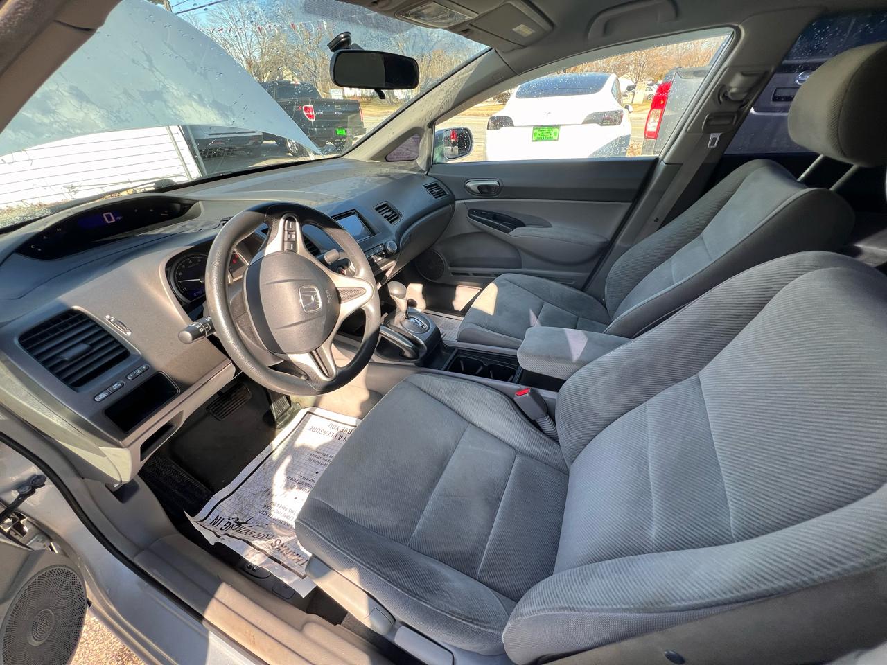 Honda Civic Sdn 4dr Auto LX 2011