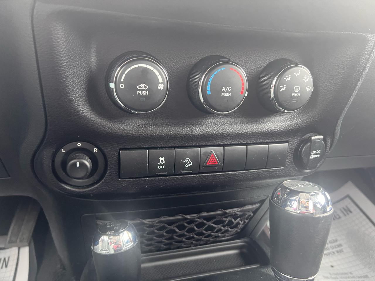 Jeep Wrangler Unlimited 4WD 4dr Sport 2016