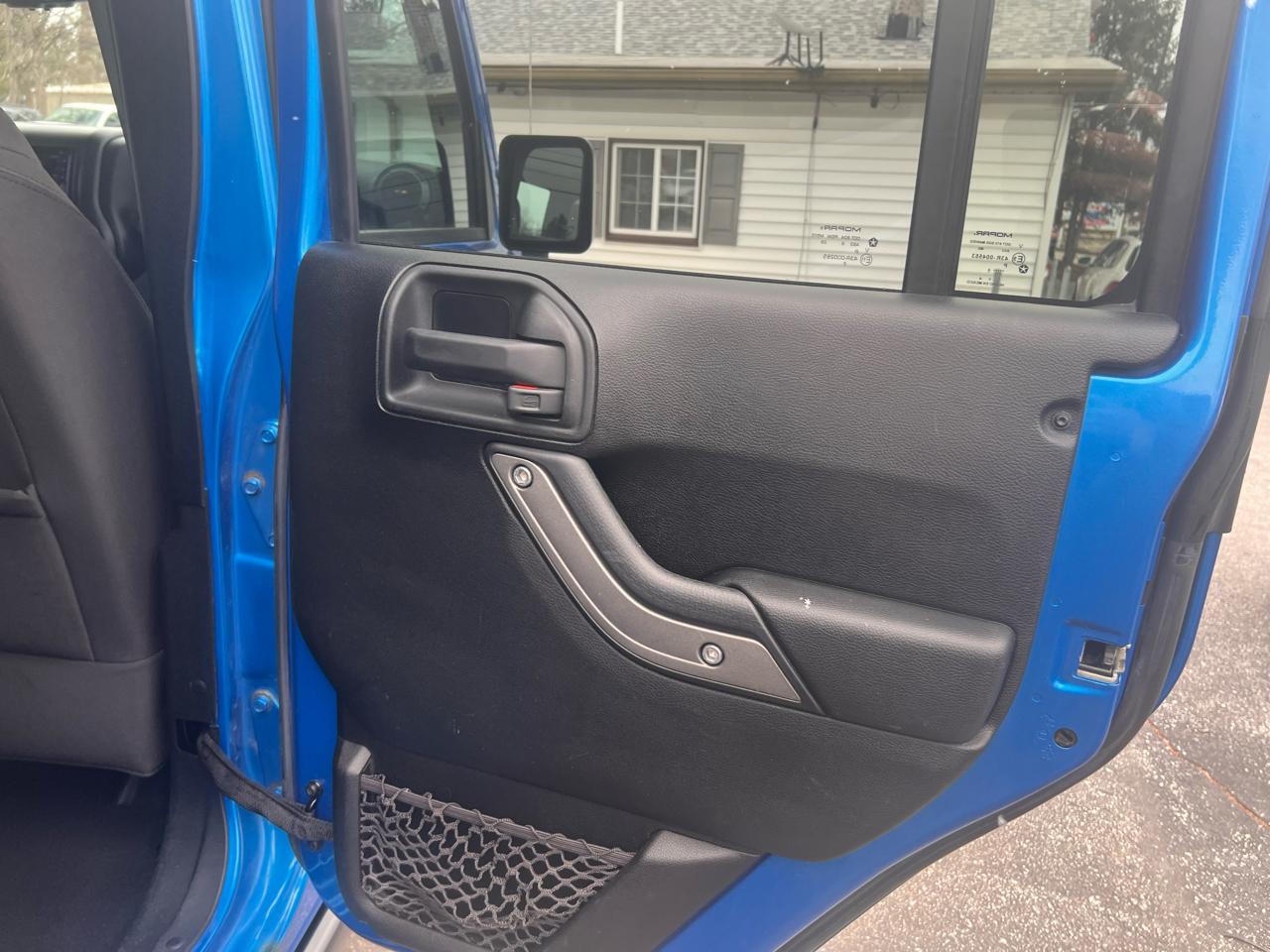 Jeep Wrangler Unlimited 4WD 4dr Sport 2016