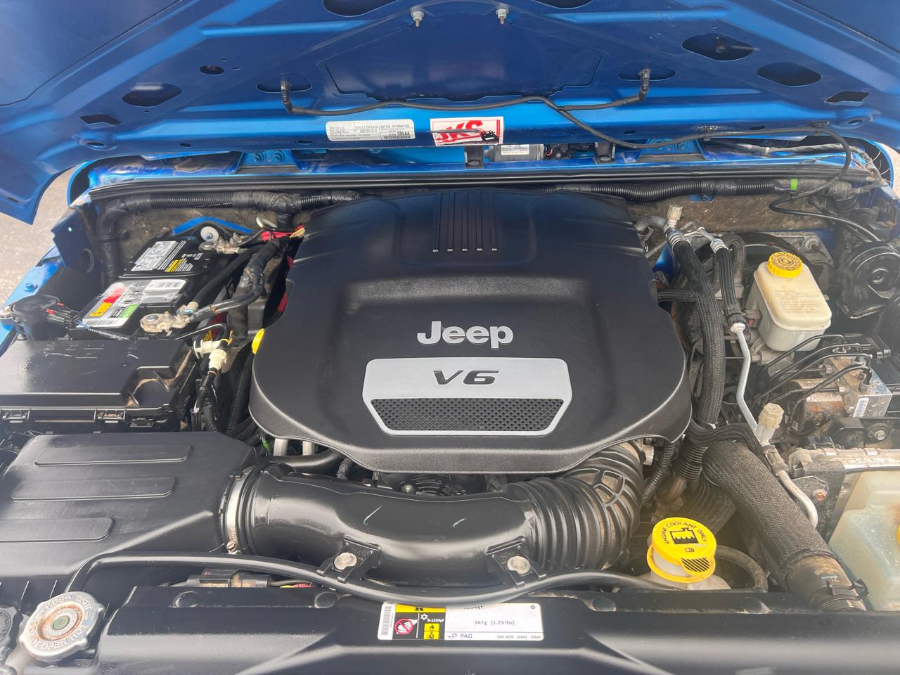 Jeep Wrangler Unlimited 4WD 4dr Sport 2016