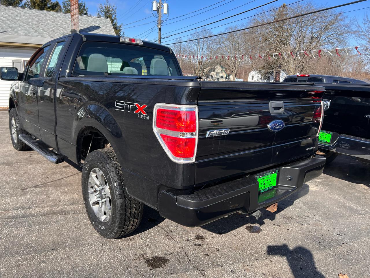 Ford F-150 4WD SuperCab 145" STX 2013