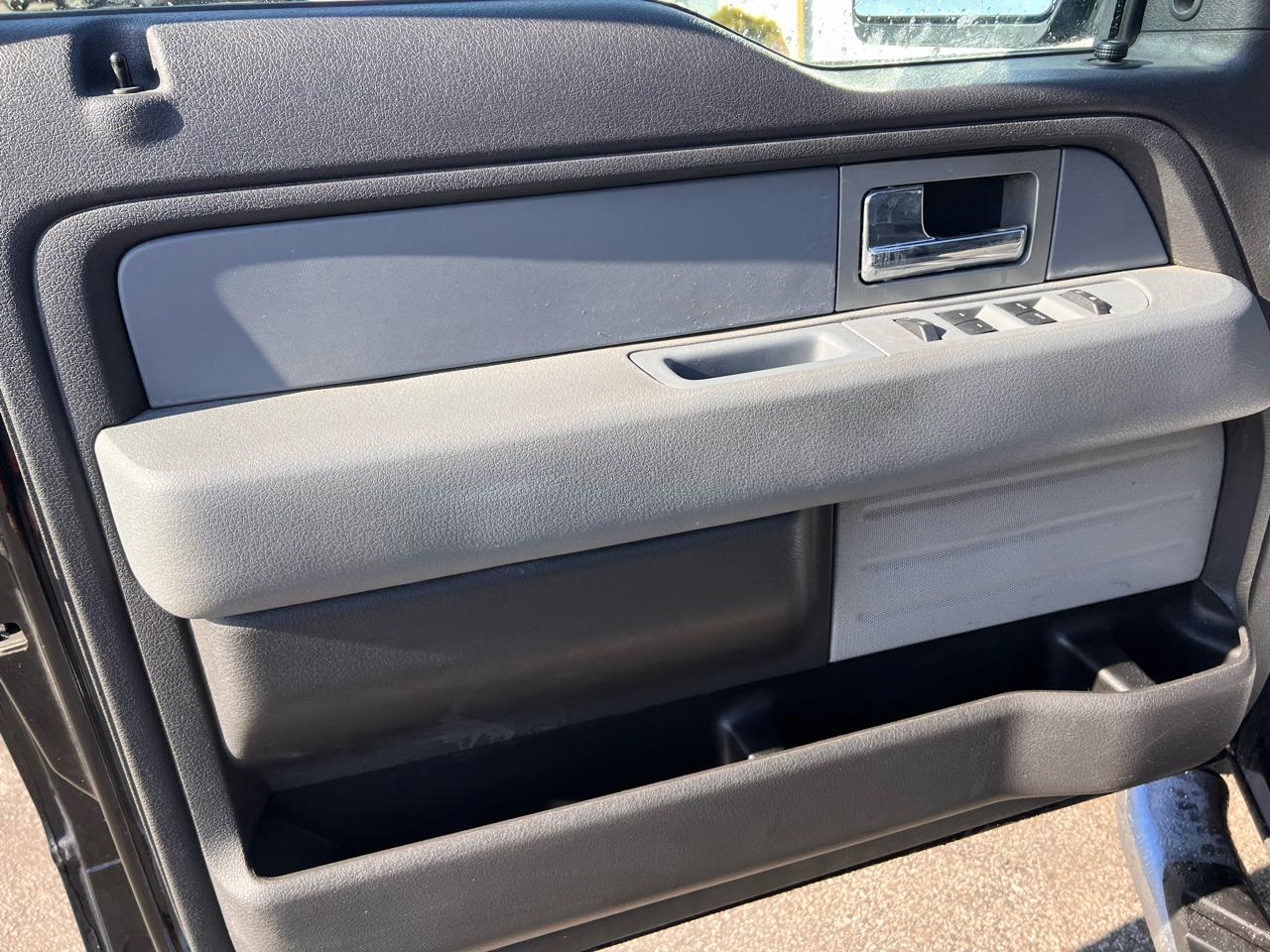 Ford F-150 4WD SuperCab 145" STX 2013