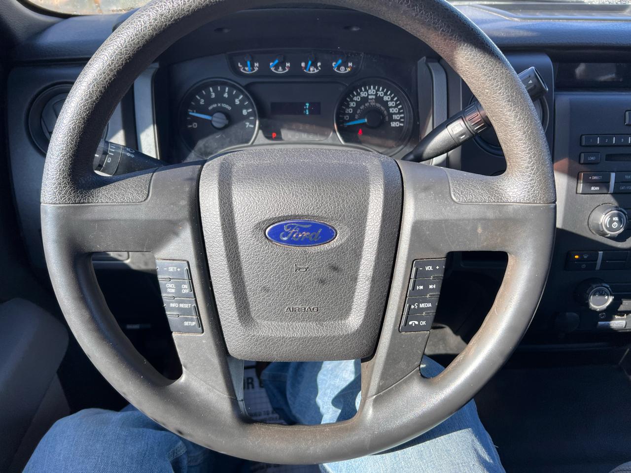 Ford F-150 4WD SuperCab 145" STX 2013