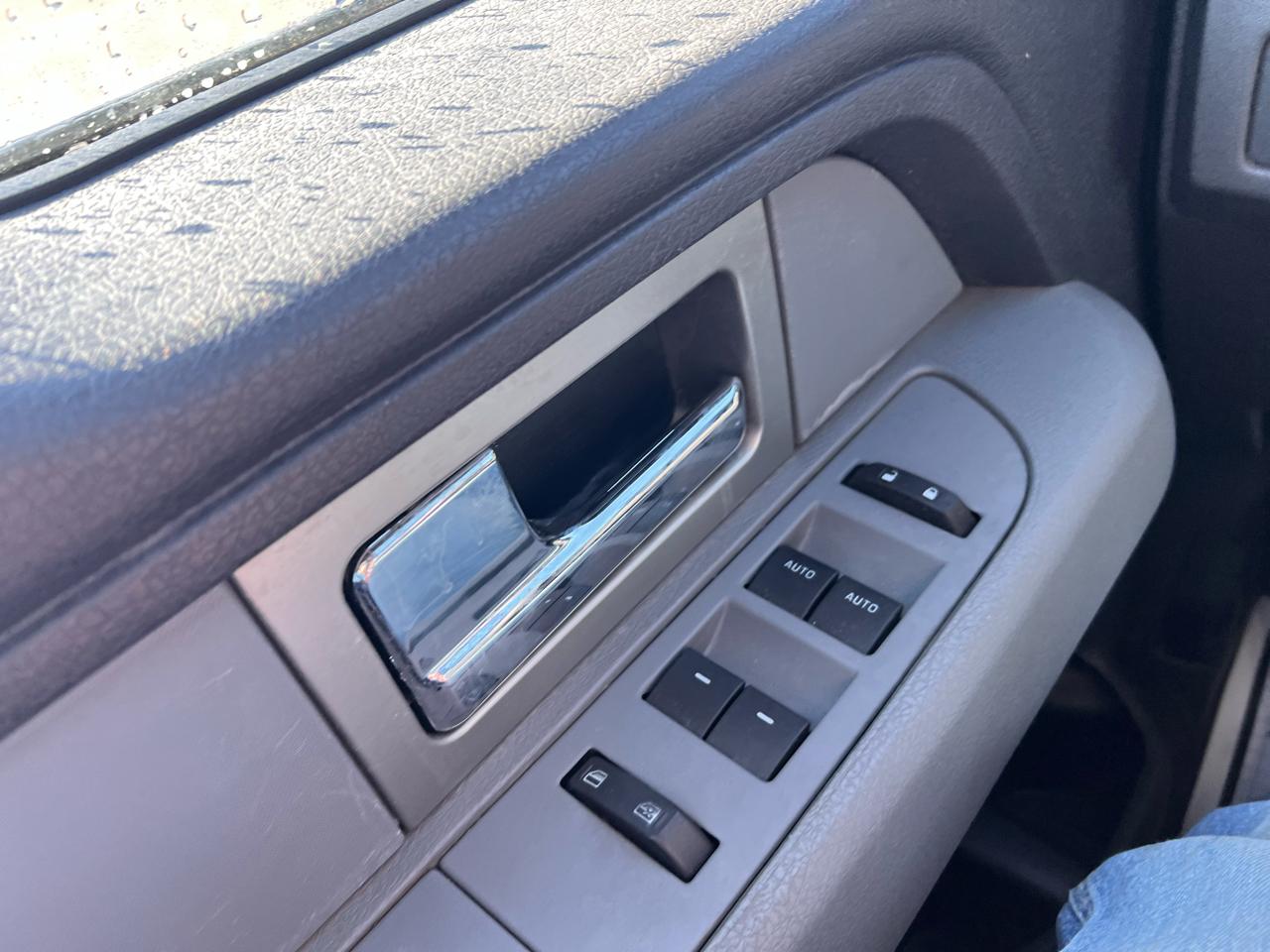 Ford F-150 4WD SuperCab 145" STX 2013