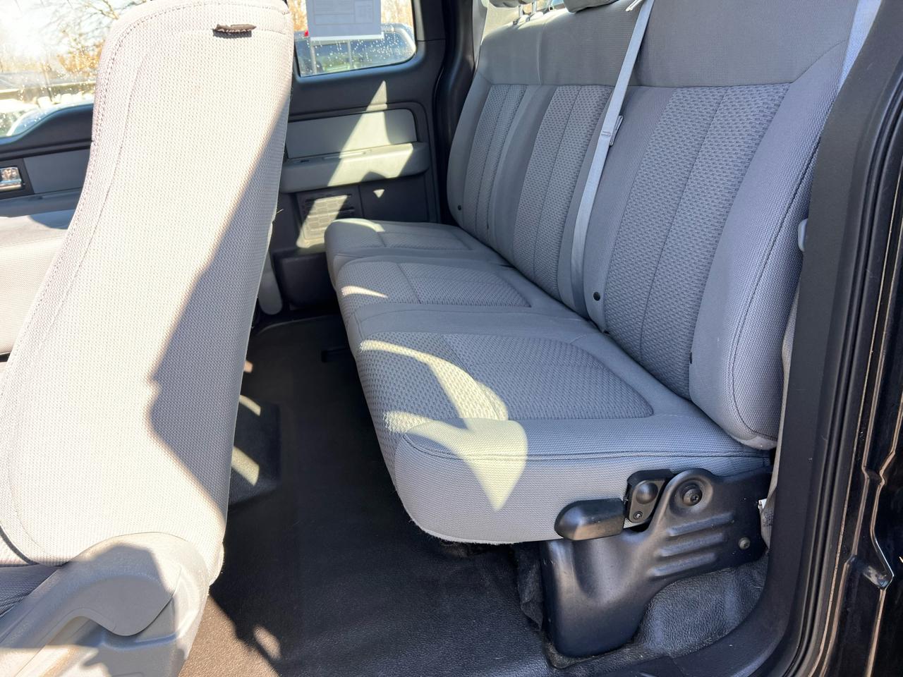 Ford F-150 4WD SuperCab 145" STX 2013