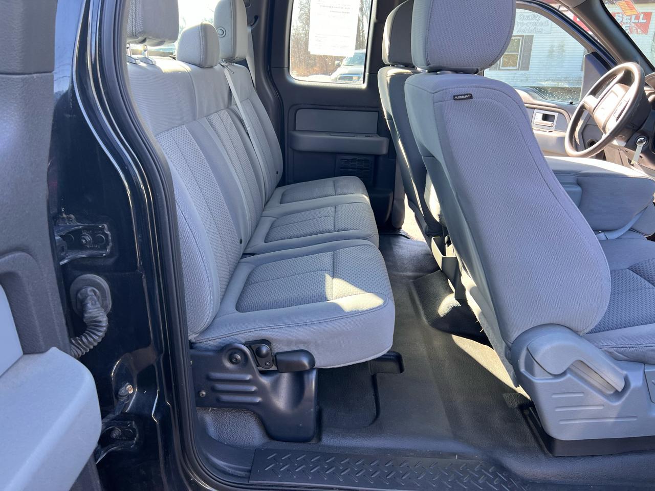 Ford F-150 4WD SuperCab 145" STX 2013