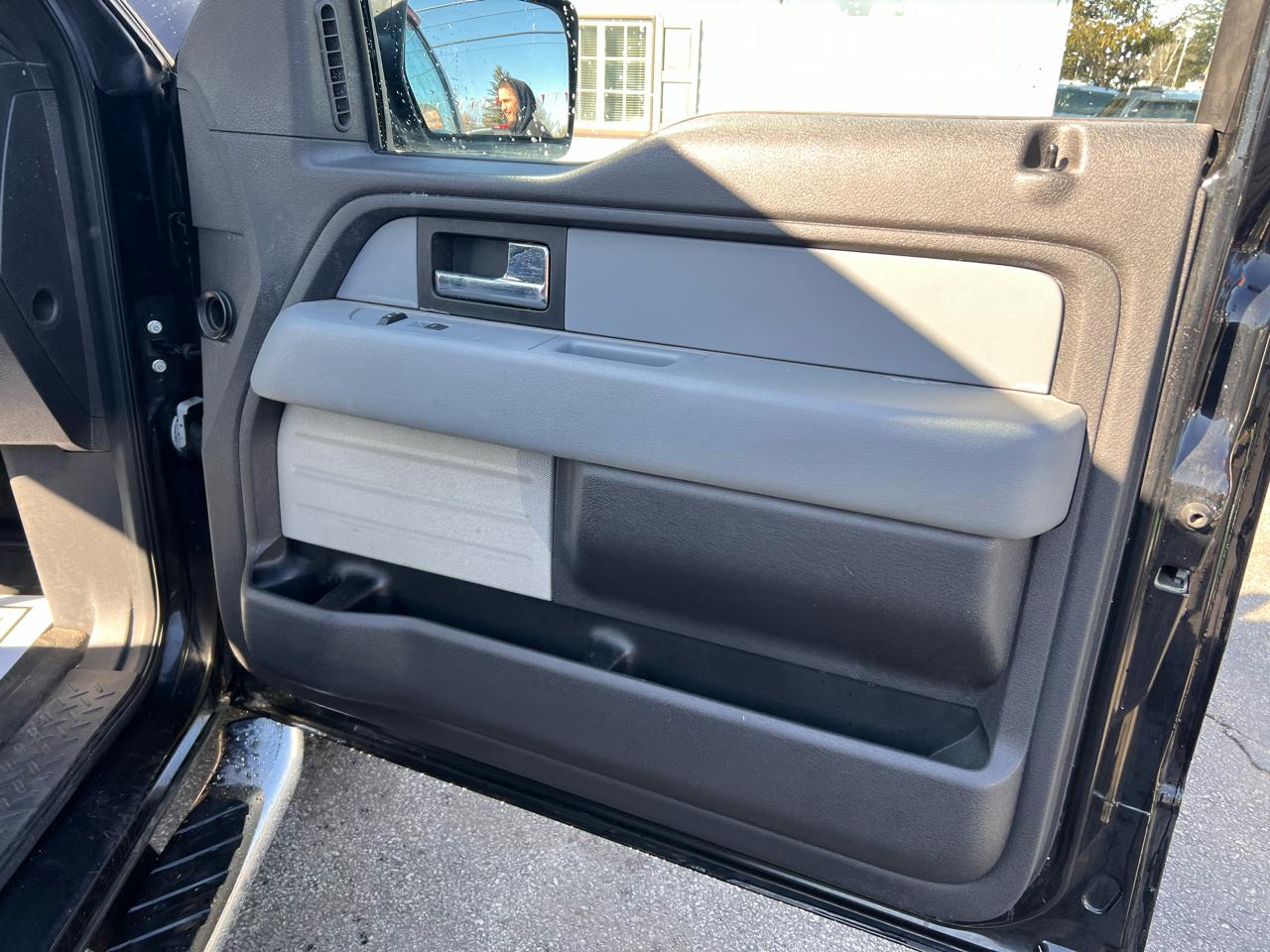 Ford F-150 4WD SuperCab 145" STX 2013