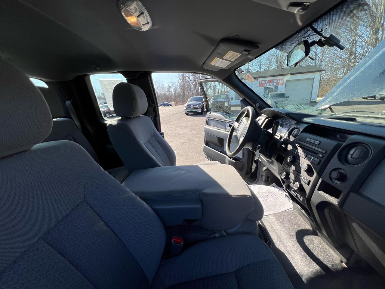 Ford F-150 4WD SuperCab 145" STX 2013