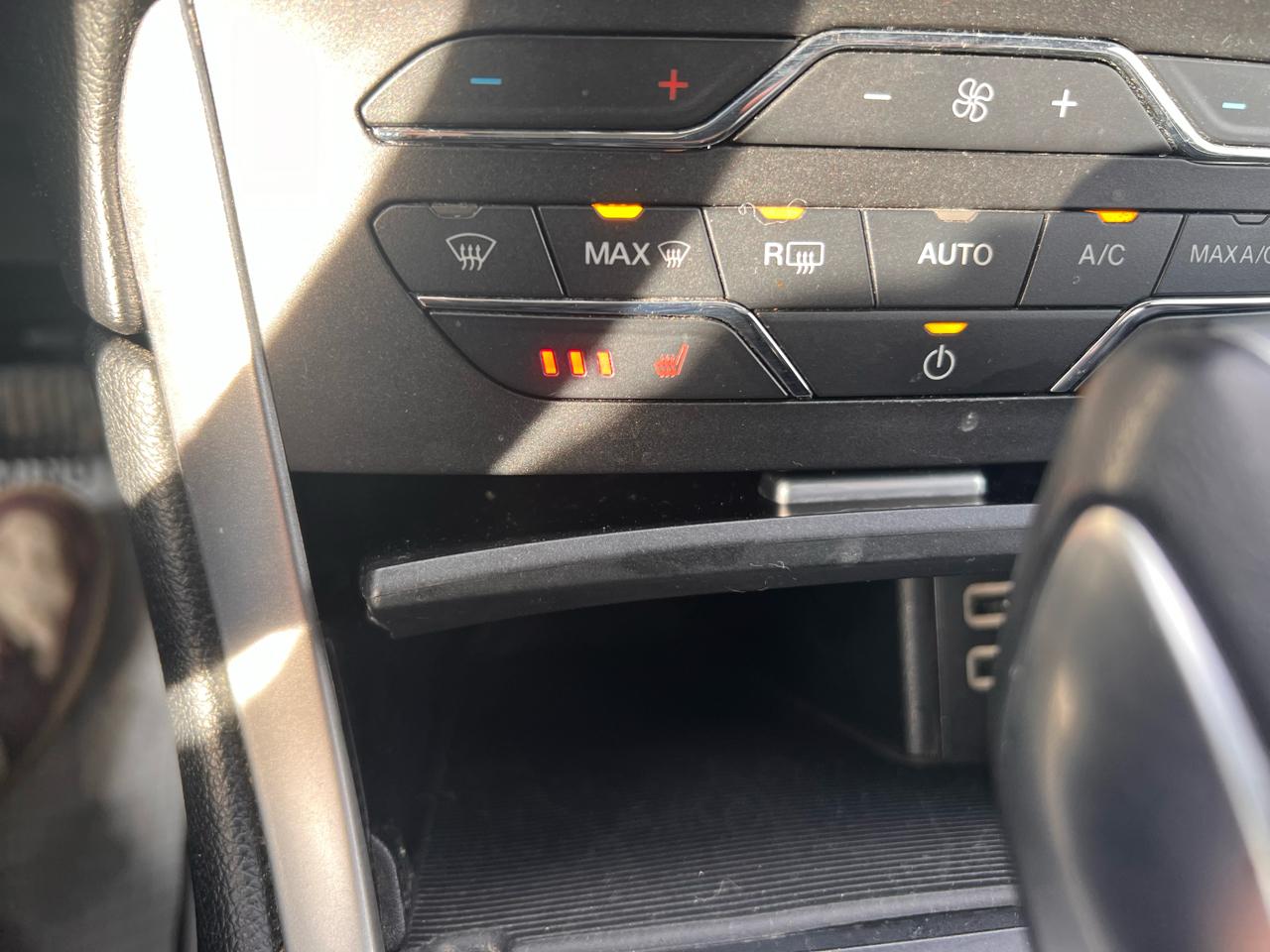 Ford Edge 4dr SEL AWD 2016