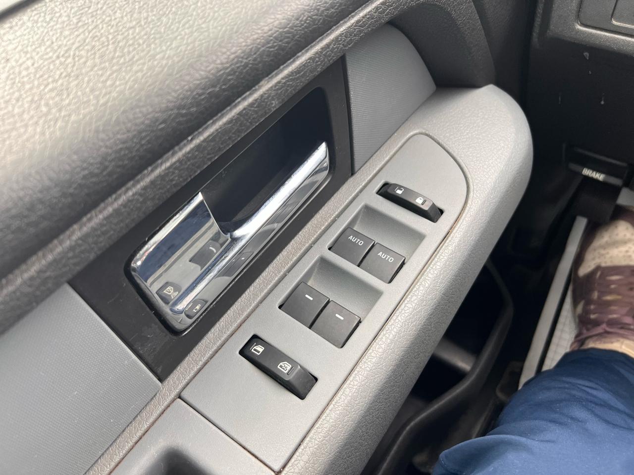 Ford F-150 4WD SuperCrew 145" Platinum 2014