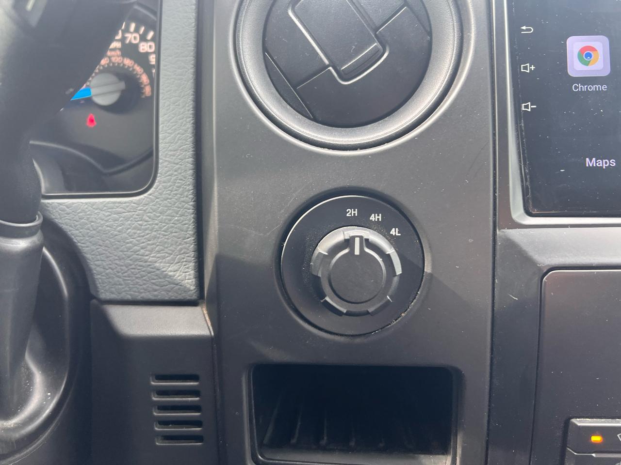 Ford F-150 4WD SuperCrew 145" Platinum 2014