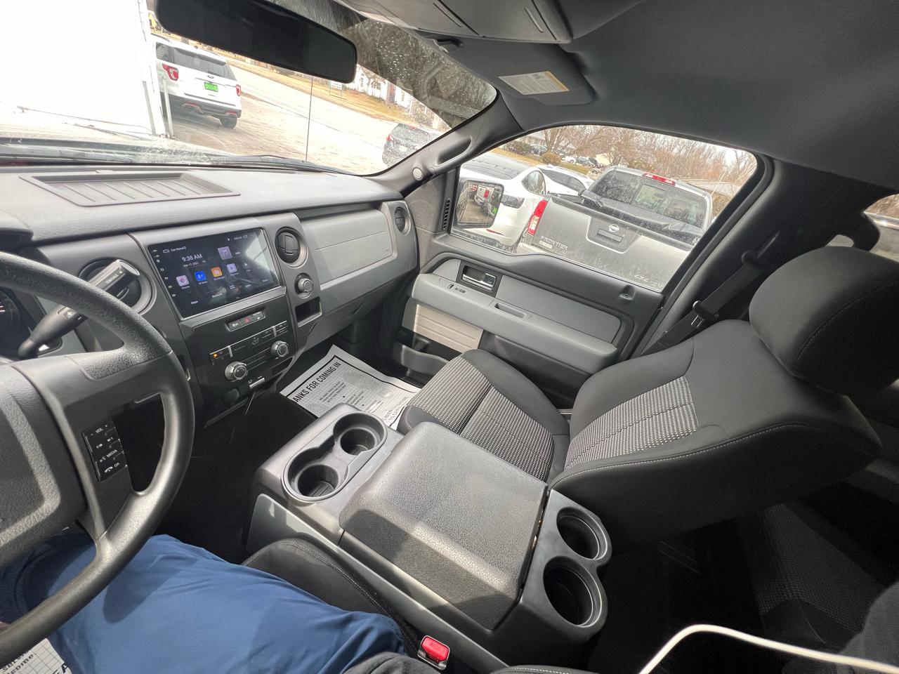 Ford F-150 4WD SuperCrew 145" Platinum 2014