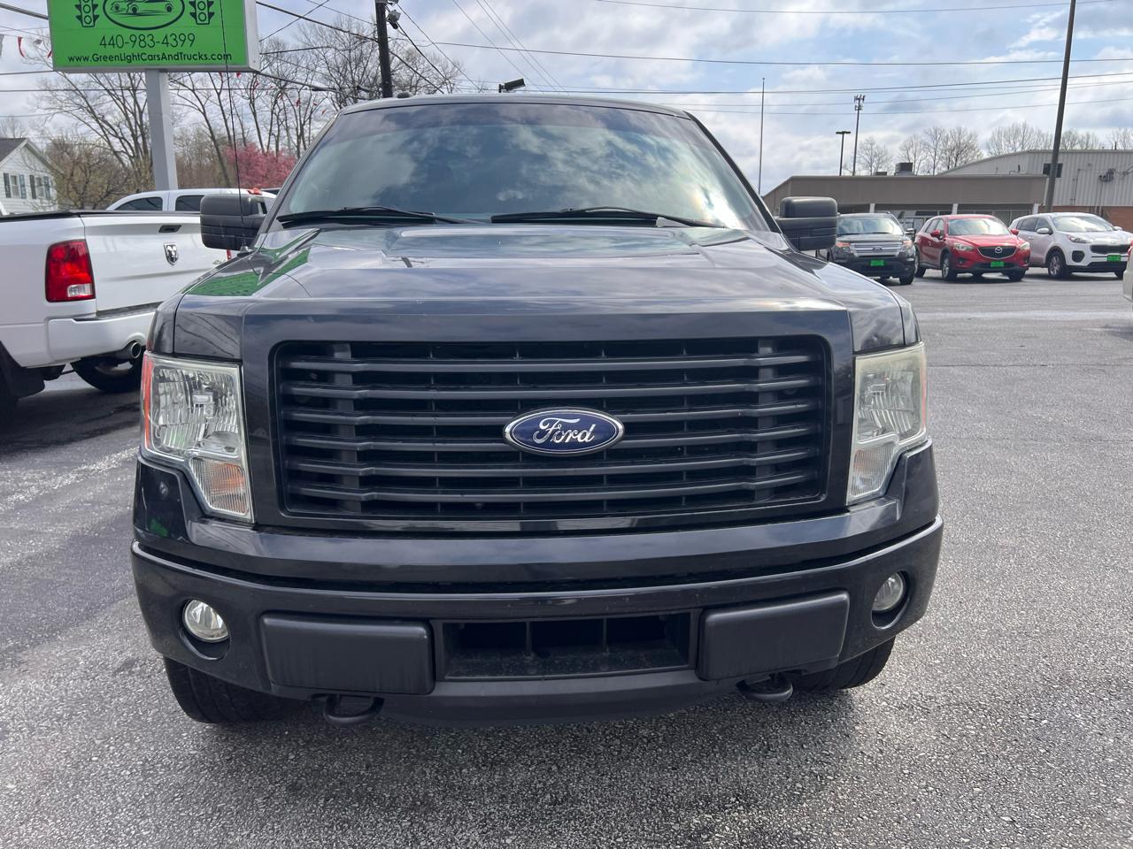 Ford F-150 4WD SuperCrew 145" STX 2014