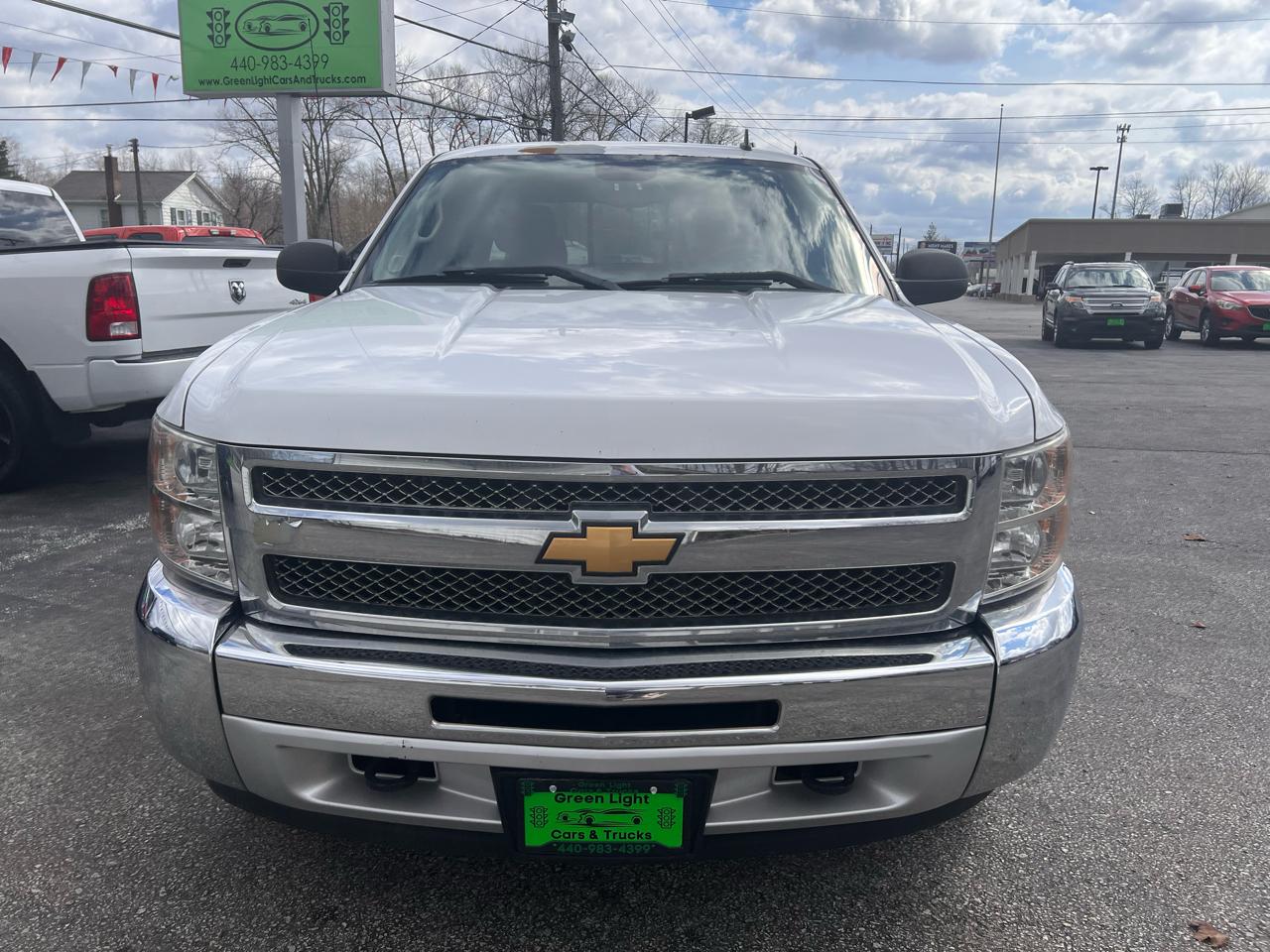 Chevrolet Silverado 1500 4WD Ext Cab 143.5" LT 2012