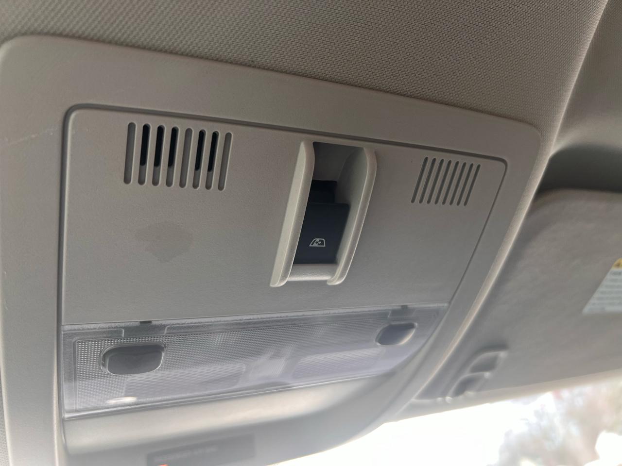 Chevrolet Silverado 1500 4WD Ext Cab 143.5" LT 2012