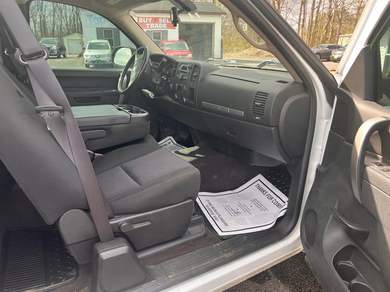 Chevrolet Silverado 1500 4WD Ext Cab 143.5" LT 2012