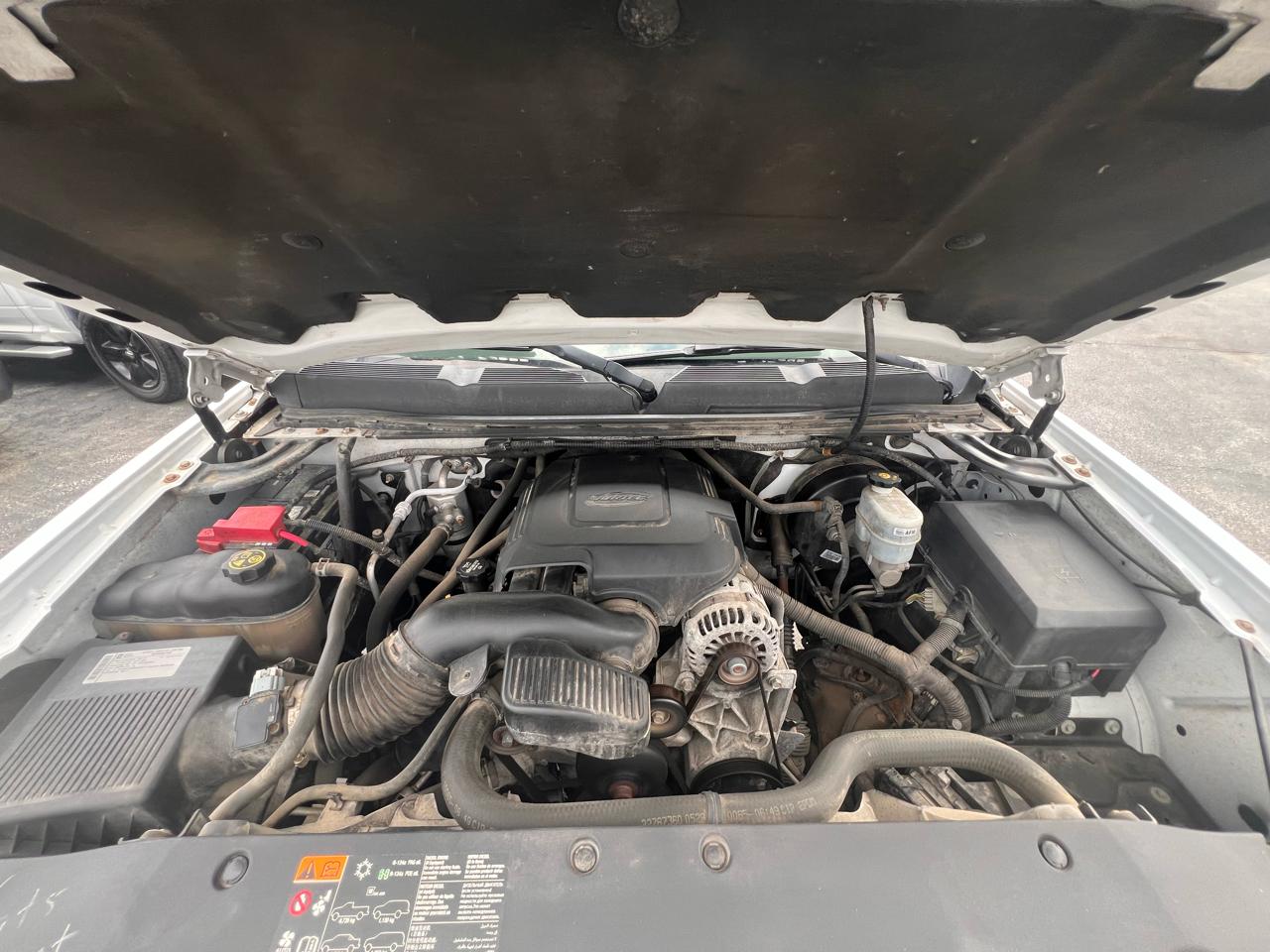 Chevrolet Silverado 1500 4WD Ext Cab 143.5" LT 2012